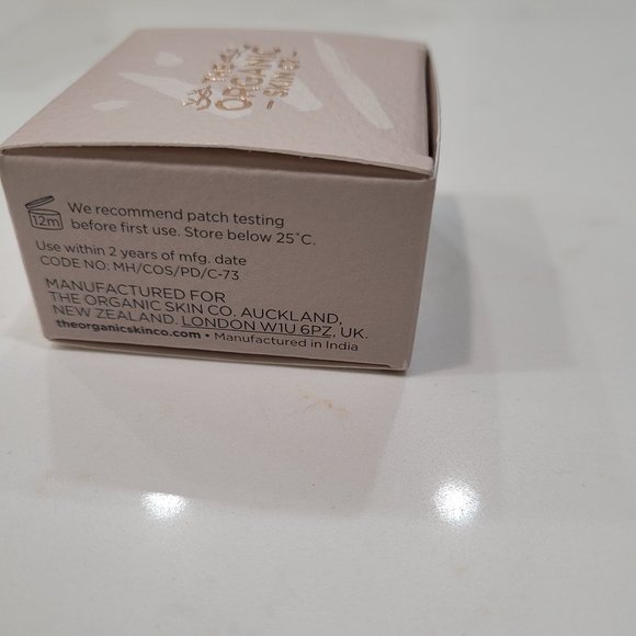 THE ORGANIC SKIN CO. IN THE SPOTLIGHT LUMINIZER HIGHLIGHT IN ROSE GOLD - Picture 10 of 16